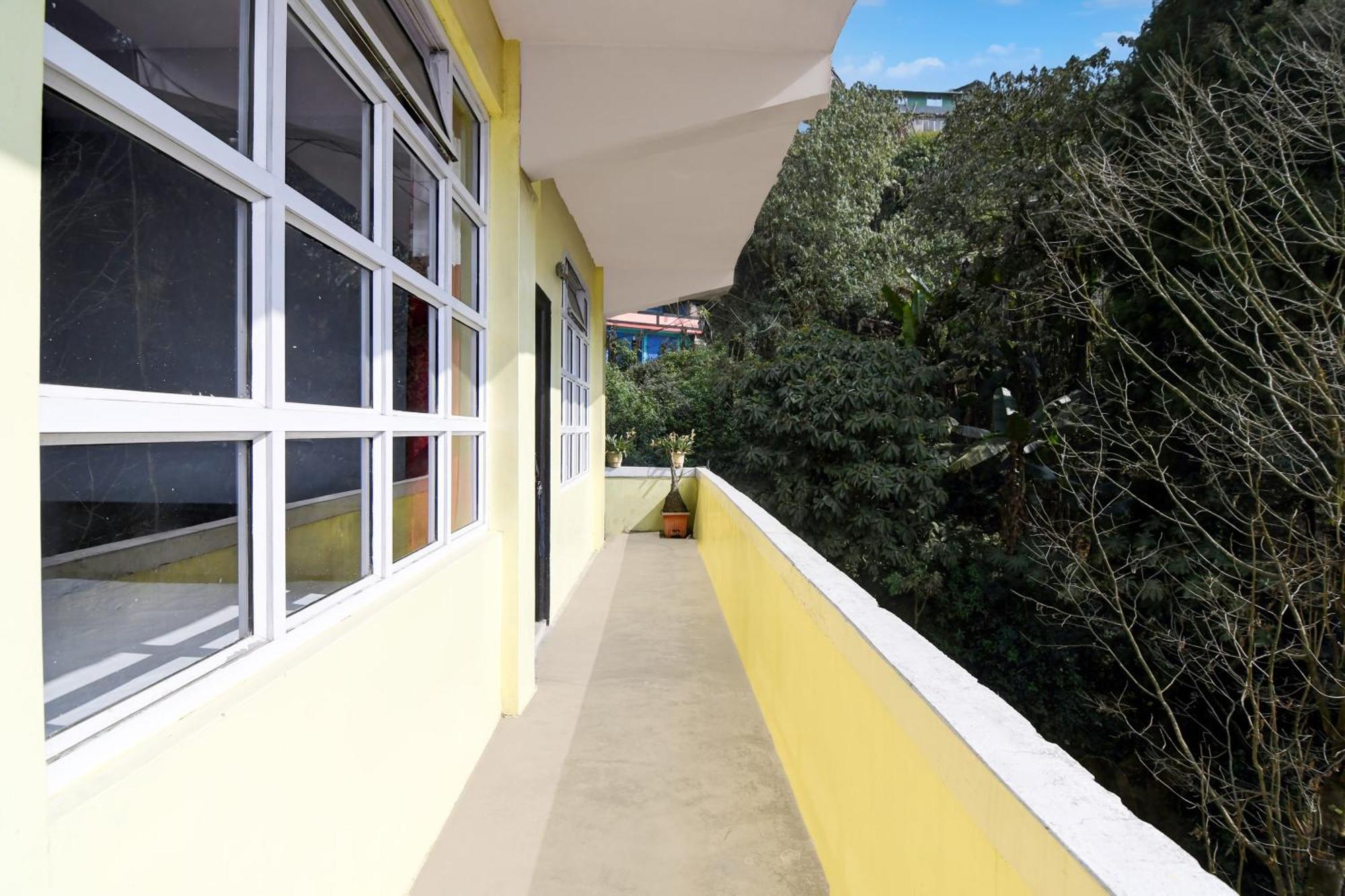 Super Hotel O Ghoom Formerly Aps Homestay Ghum Екстериор снимка